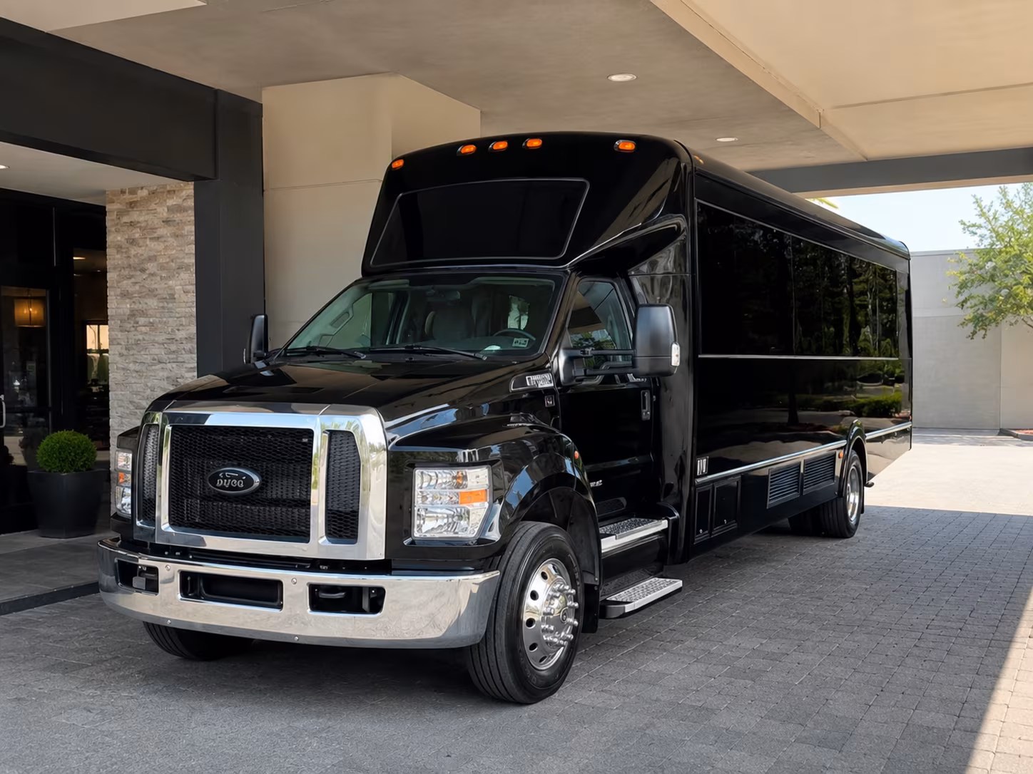 can i book a one way a round trip or a multi day package for a bus rental in west palm beach