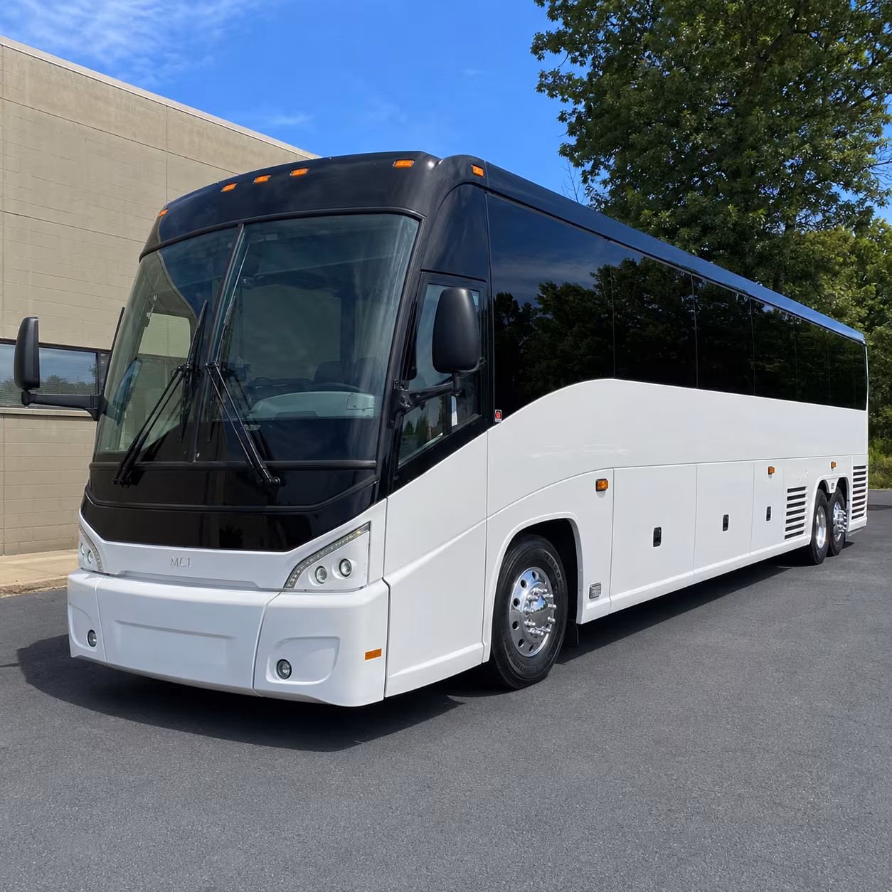 charter buses for multi stop and day long field trips around south florida