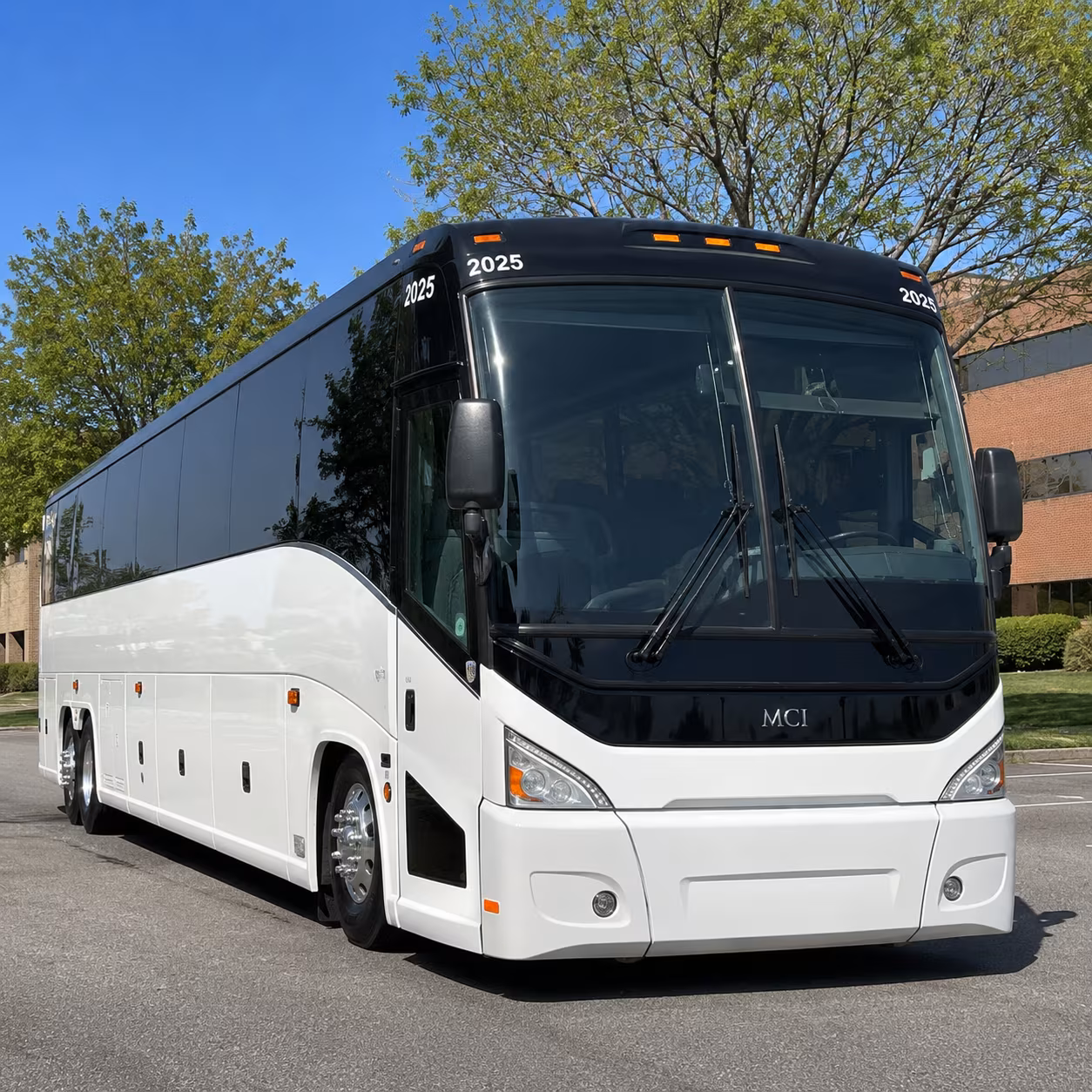 find the perfect transportation for your next airport transfer 3