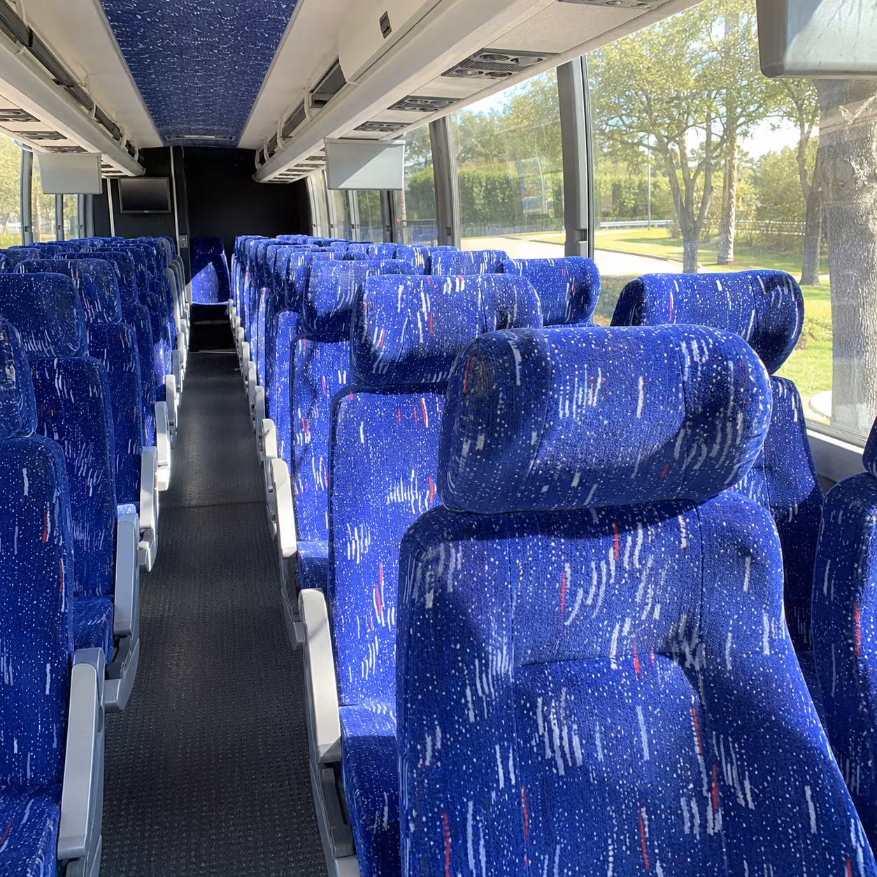 military base shuttle buses serving palm beach county installations
