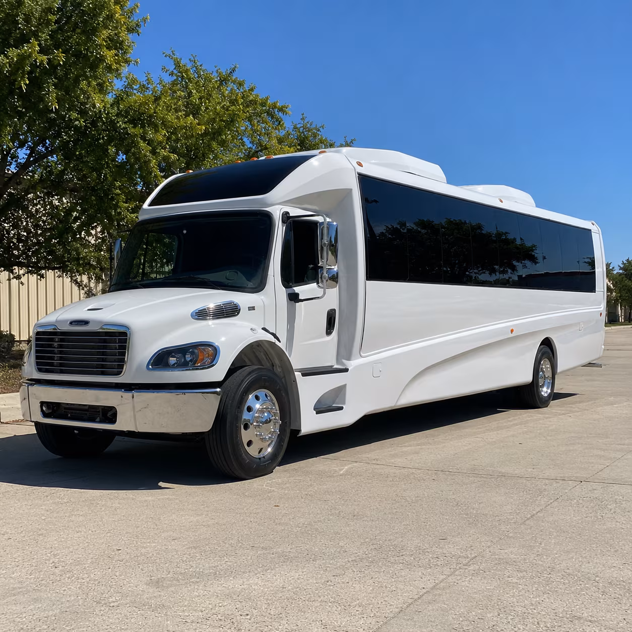 west palm beach 28 passenger minibus