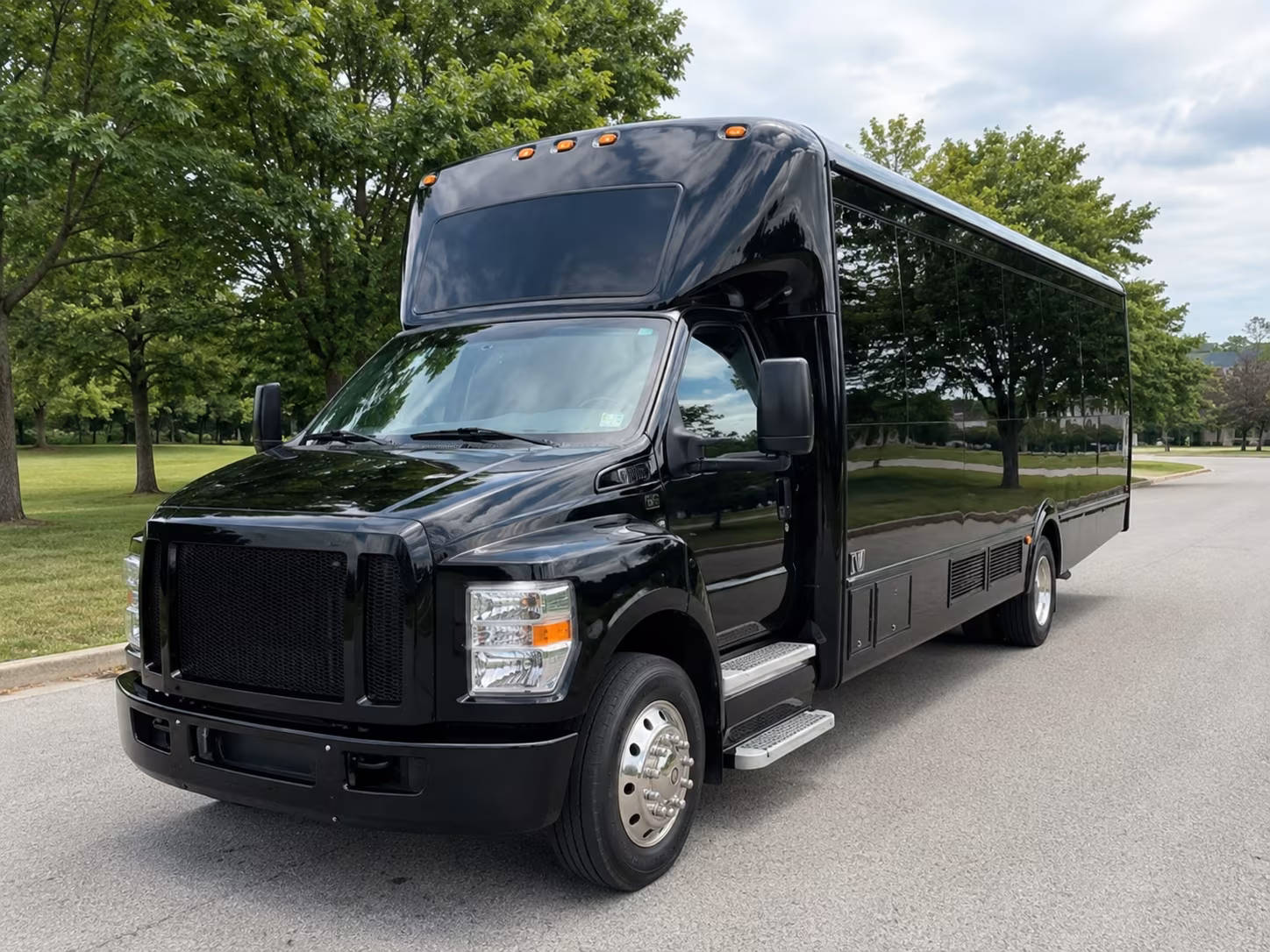 what kind of bus am i actually looking for and how does that change the price in west palm beach